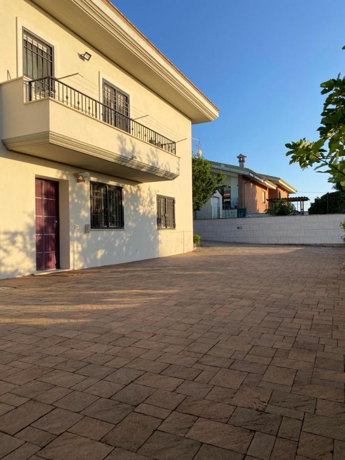 Alloggio Turistico Villa Camelia Lavinio Anzio Exterior foto